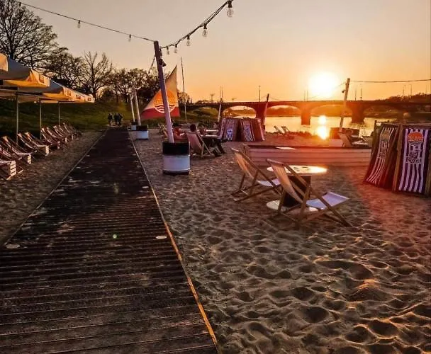 Apartament Night Host Trzebnicka 56 free parking Wrocław, Polska