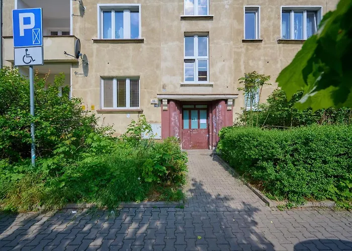 Norwida With Balcony Downtown By Noclegi Renters