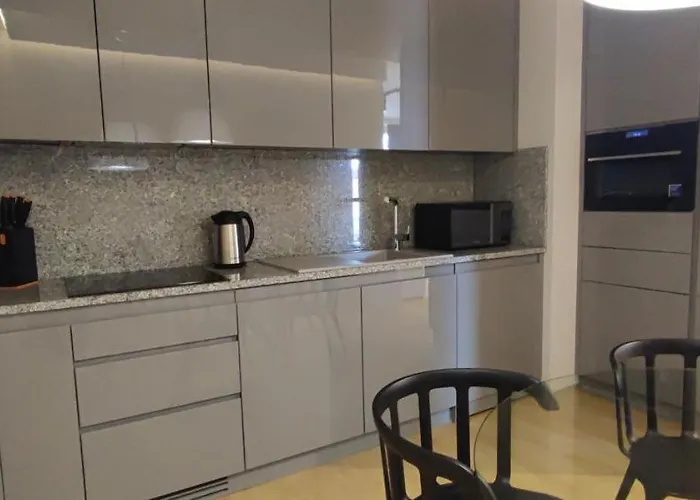 Silver Apartments - Ovo -Justincenter