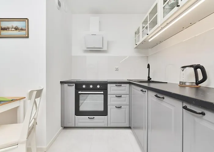 Central SouthStar Apartments - Gwiaździsta - FREE PARKING by Noclegi Renters Wrocław, Polska