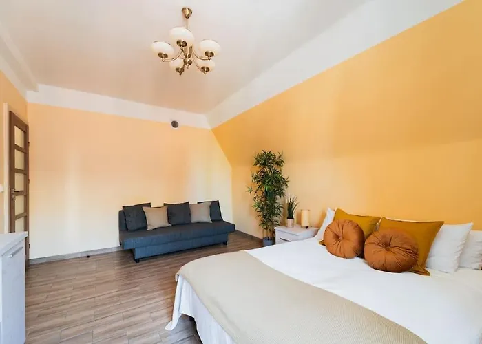 Market Square - Street Rynek 24 -2 Rooms