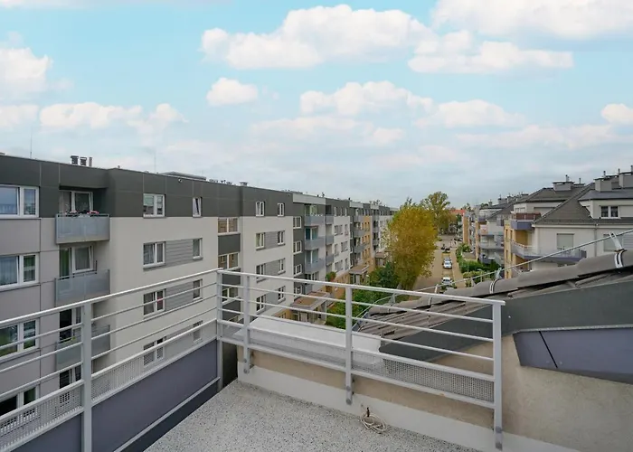 Comfortable & Cozy Studio With Balcony - Klimasa By Noclegi Renters Wrocław, Polska