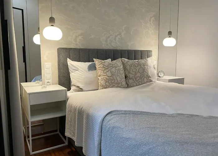 Elegancki apartament od dziedzińca, 60m2, parking, Rynek 700 m