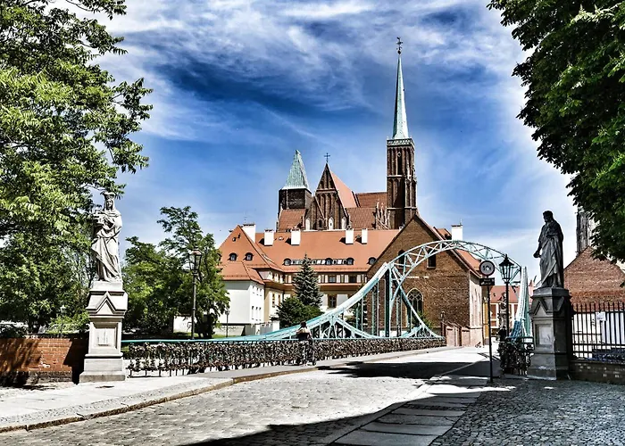 IDYLLA Apartamenty w sercu Wrocławia na Ostrowie Tumskim, Polska