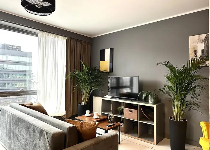Krawiecka Apartment ~ 400M Main Square ~ Self Check-In 20H