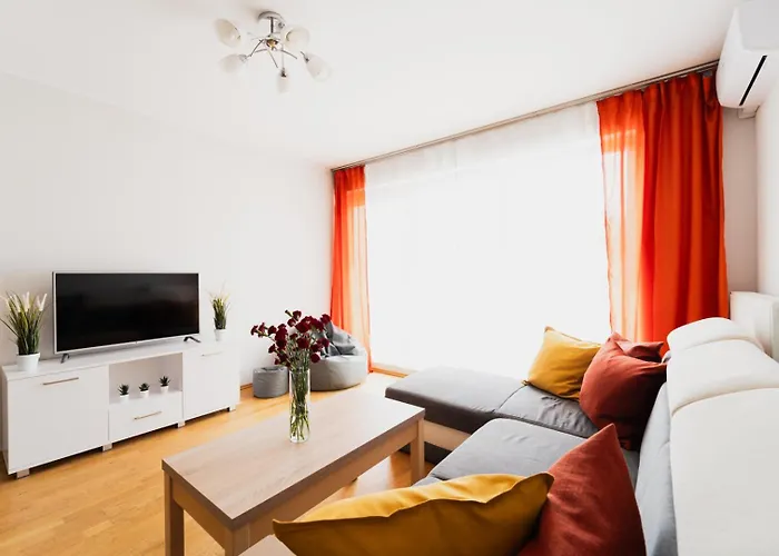 Apart City Center - 3 Rooms - Parking Place
