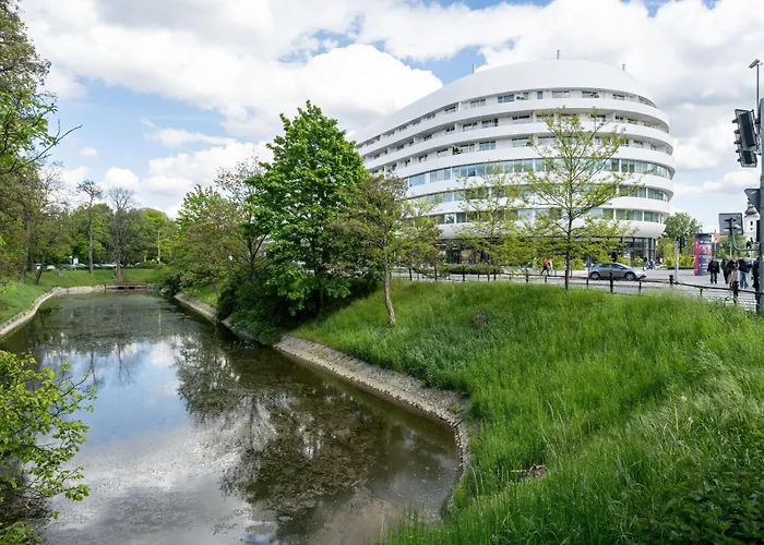 Wroclaw Center Close To The Market And Park With Parking & Air Conditioning By Renters Prestige