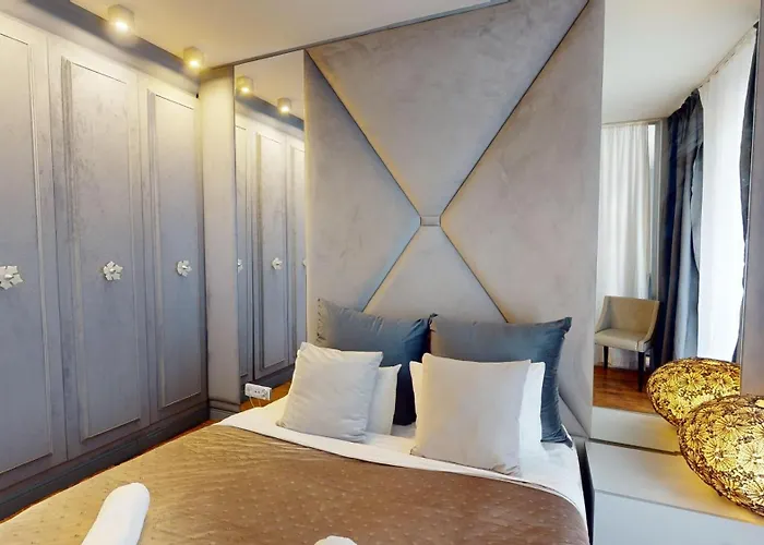 Apartamenty na Wielkiej Wyspie 900 steps to Market