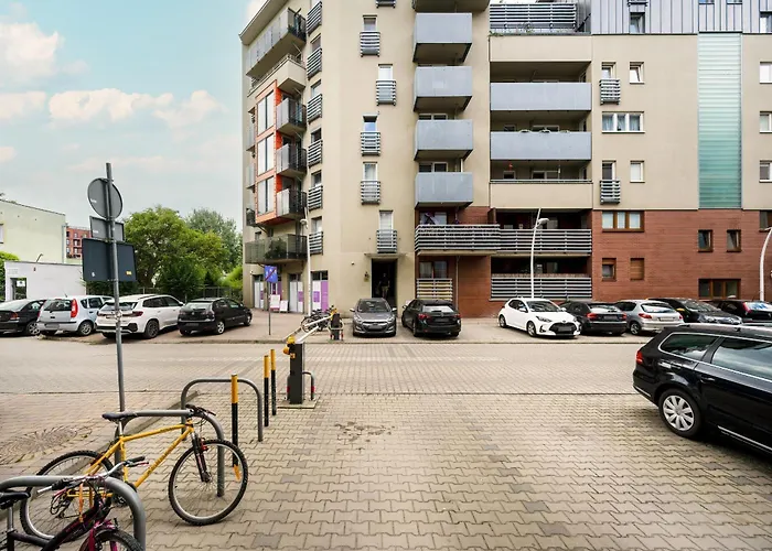 Rodzinne Studio Z Parkingiem Sky Tower Centrum By Noclegi Renters