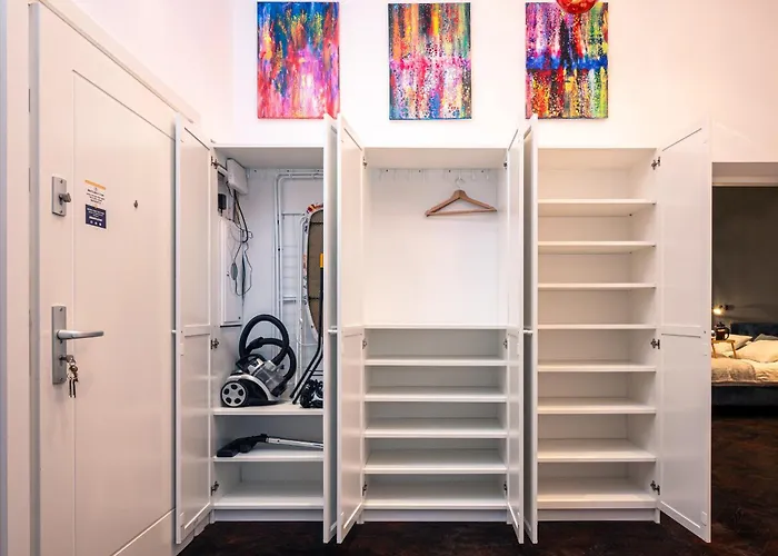 Wrocław Dubois Apartment - 62m2, Workspace, AC - by Rentujemy