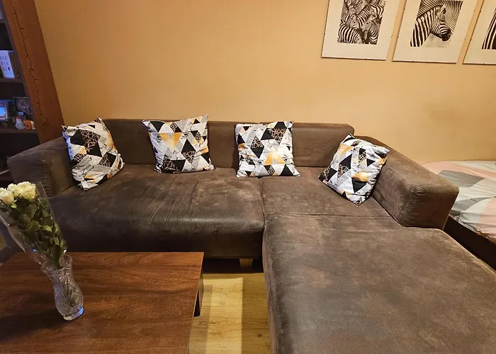 Gracious Stay Shared Apartment