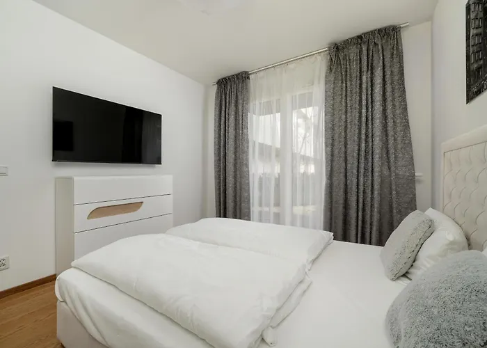 Apartment Wrocław Atal Tower by Renters, Polska