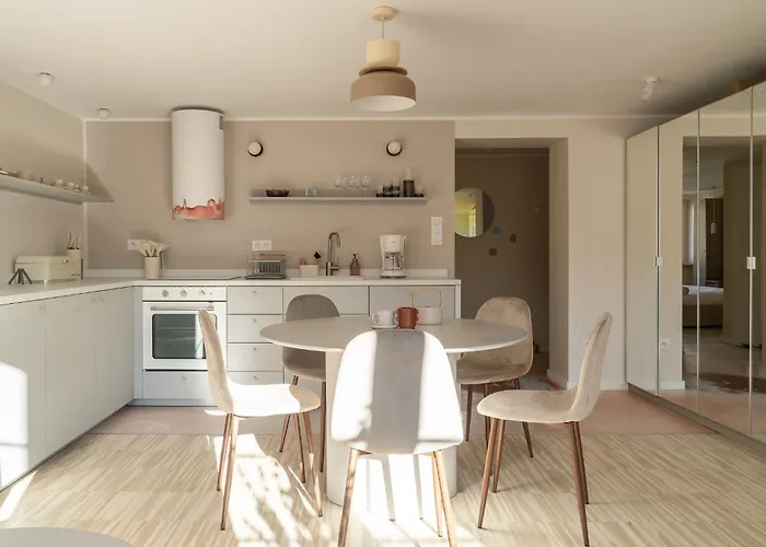 Rentplanet - Apartamenty Rynek Breslavia, Polonia