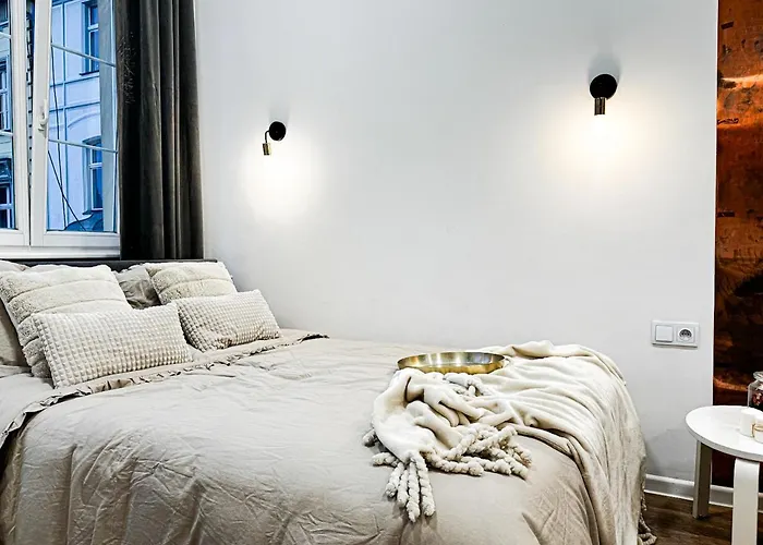 1Min Walk To Market Square, Beautiful Views! Stylish 1Br Kitchen Wrocław, Polska