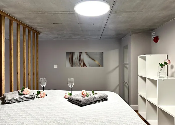 Zarembowicza Apt 52 - Self Check-In 20h - Lift Wrocław, Polska