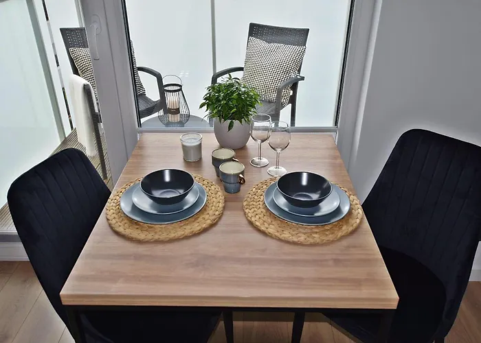 Apartament West Wrocław / Parking Free, Polska