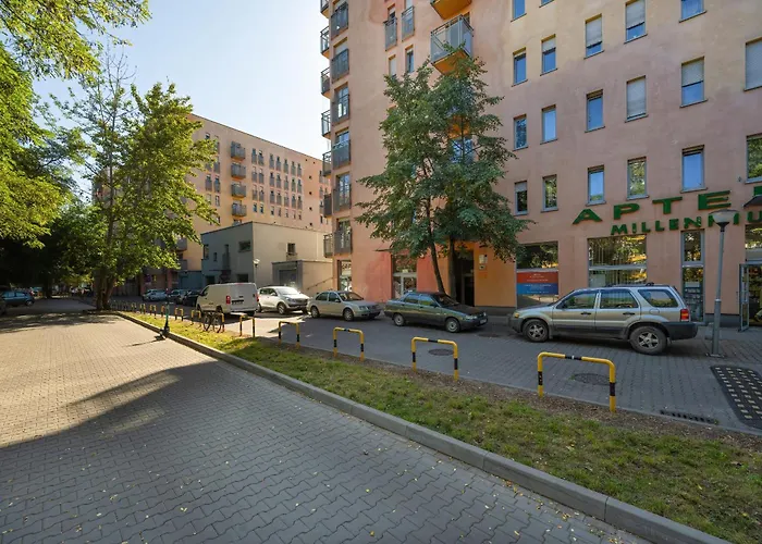Białowieska Z Aneksem Kuchennym I Balkonem By Noclegi Renters