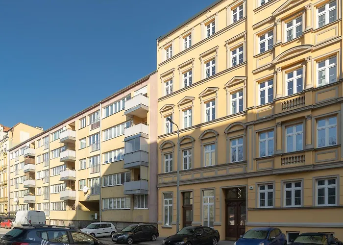 RentPlanet - Apartament Jęczmienna