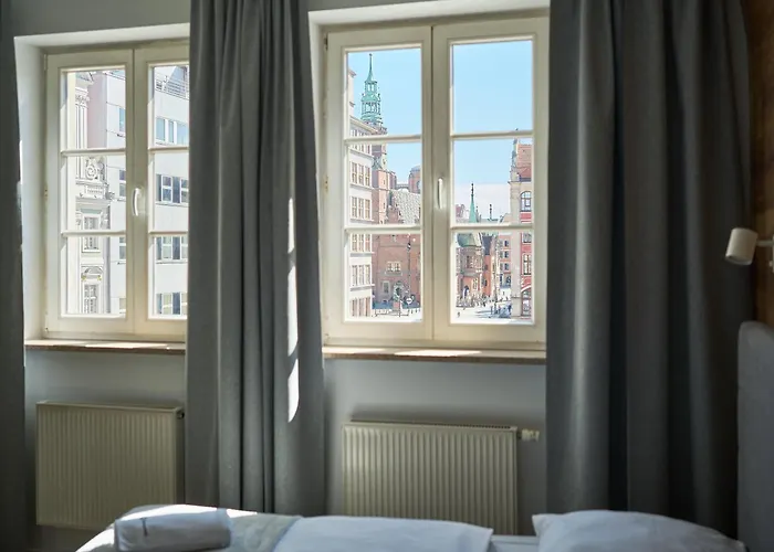 Solny Square Aparthotel