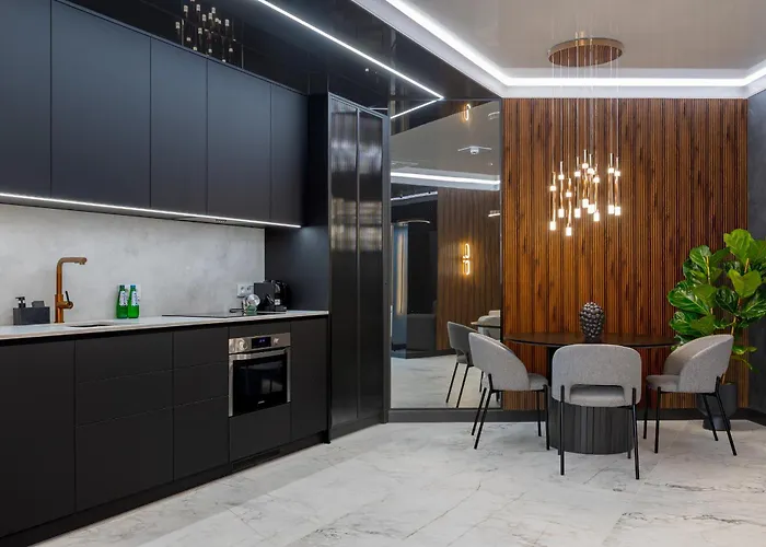 Sky Tower Apartamenty - In The Sky Apartments Вроцлав, Польща