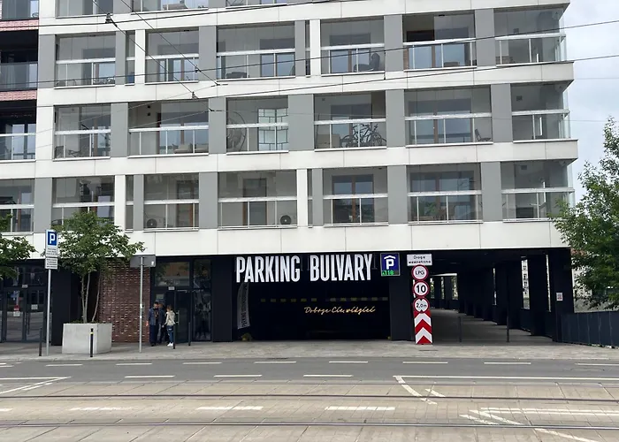 Apartament 60