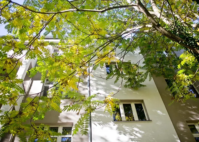Stylowy, przestronny apartament 80m2 na zielonej ulicy w centrum