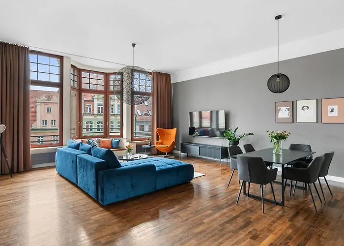 Majestic Residence -150M2 With Iconic Market Square View As Home Apartamenty R506
