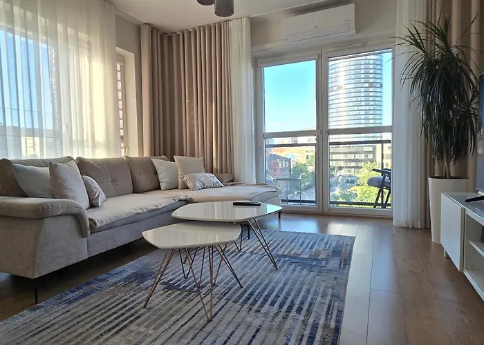 Apartament z widokiem na Sky Tower