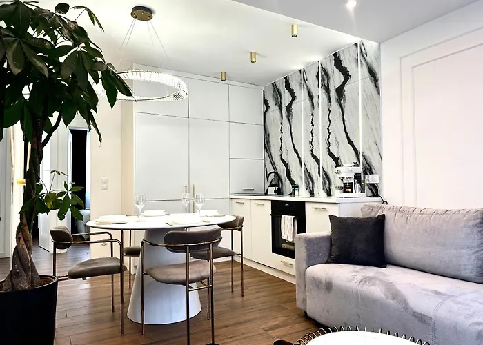 Wita Stwosza 14 Apartment - Check-In 20H - Parking