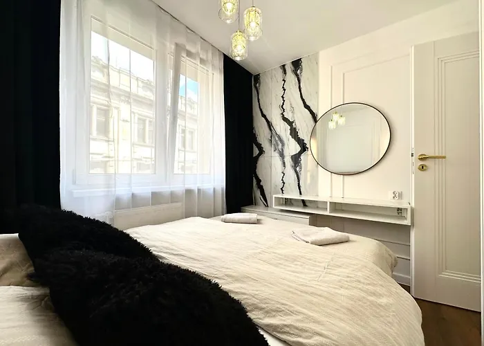Wita Stwosza 14 Apartment - Check-In 20H - Parking Wrocław, Polska