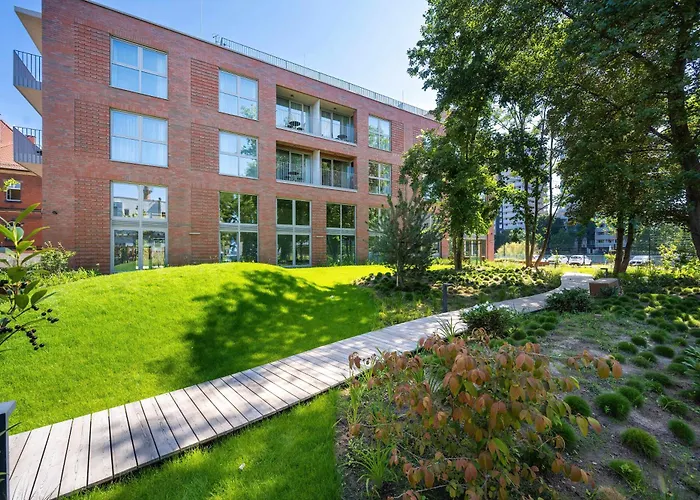 Luxury Apartments With Parking And Air Conditioning Near Wroclaw City Center By Renters Prestige