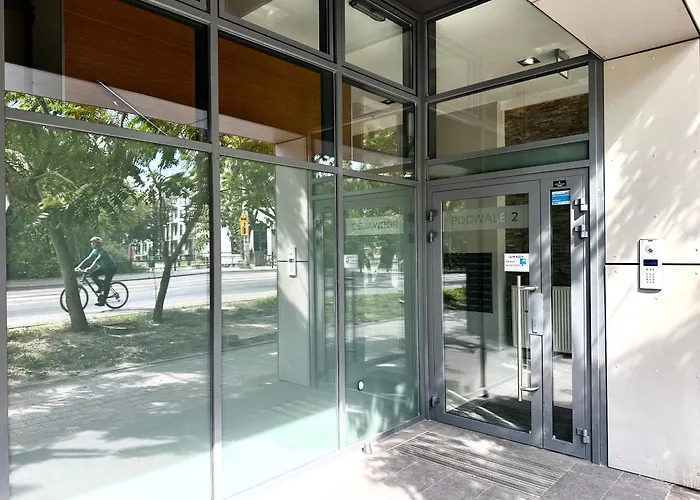Podwale 2 Apt 31 - Self Check-In 20H - Parking & Lift