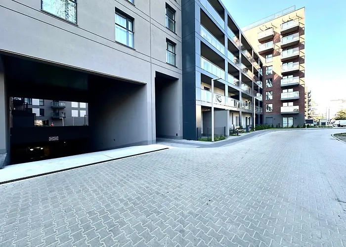 Madalińskiego Apt 25 - Balcony&Lift - 700m Main Station