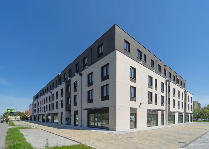Milo Aparthotel
