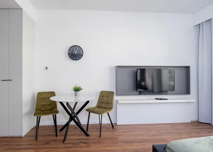 About Art Apartments - Ovo Вроцлав, Польща