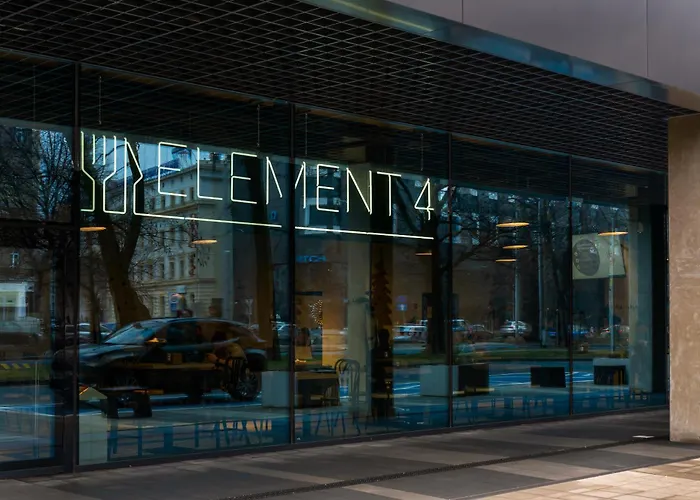 Pure Home Premium Apartments - Free Parking & Ac