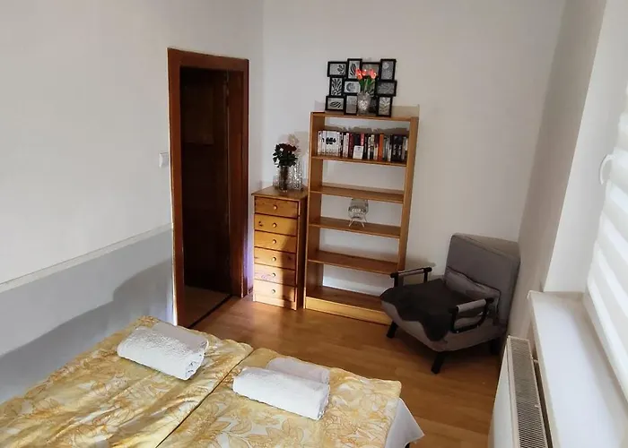 Apartament przy Wrocławskim Stadionie, Polska