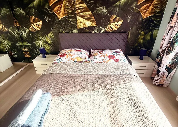 Luna Deluxe Olimpia Port