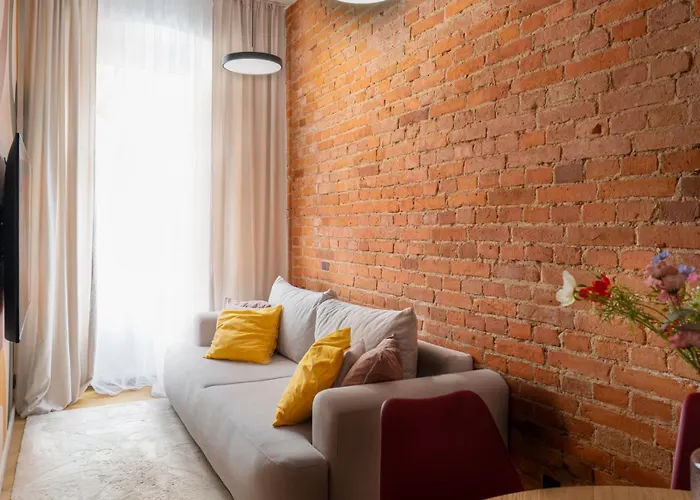 Comfy Modern Apart In Old Town Parking Properunit