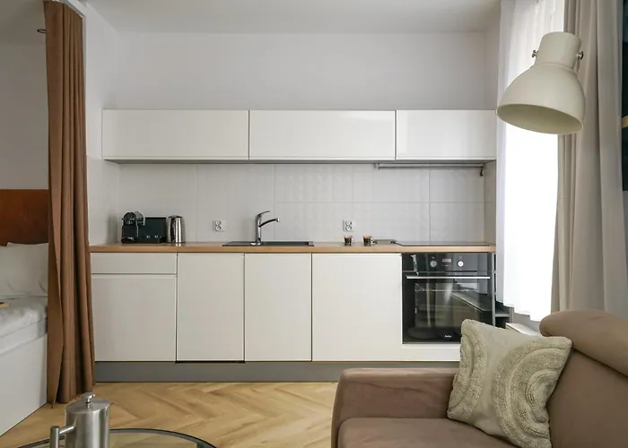 Apartamenty-Wroc Golden House