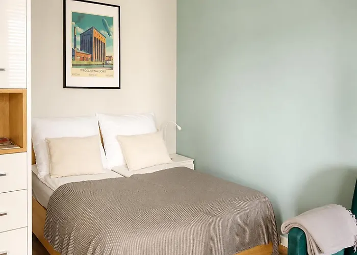Przytulne studio w centrum i parking podziemny gratis Wrocław, Polska