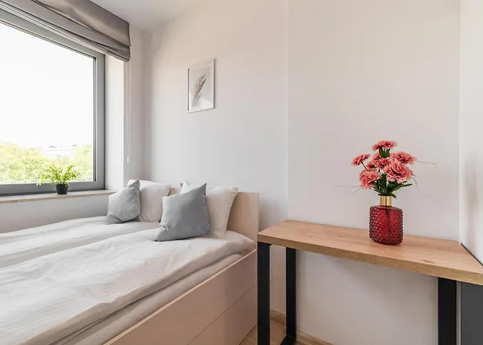 Rentplanet - Apartamenty Dyrekcyjna