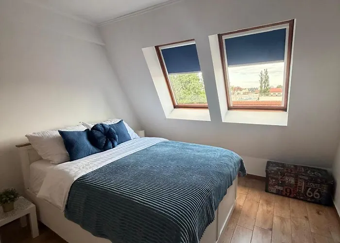 3-Bedroom Apt In Town Square Breslau, Polen