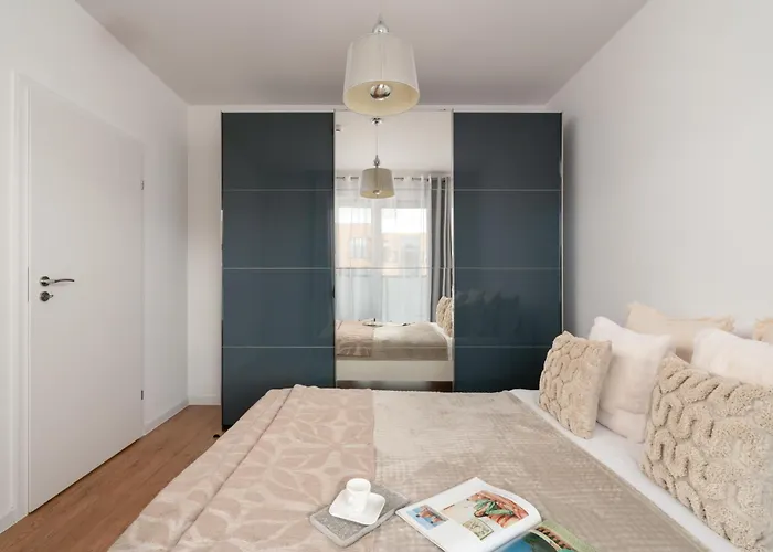 Pure Rental Premium Apartments Inżynierska - Free Parking&AC