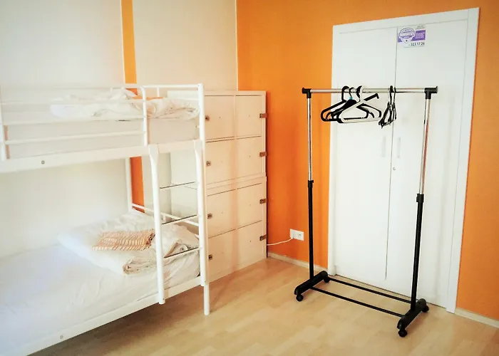 Grampa'S Hostel